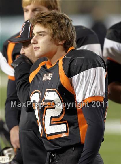 Thumbnail 2 in Folsom vs Vacaville (CIF SJS D2 Final) photogallery.