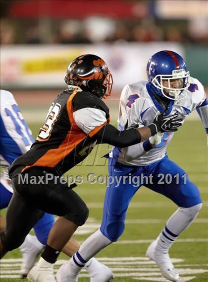 Thumbnail 2 in Folsom vs Vacaville (CIF SJS D2 Final) photogallery.