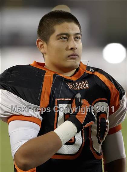 Thumbnail 3 in Folsom vs Vacaville (CIF SJS D2 Final) photogallery.