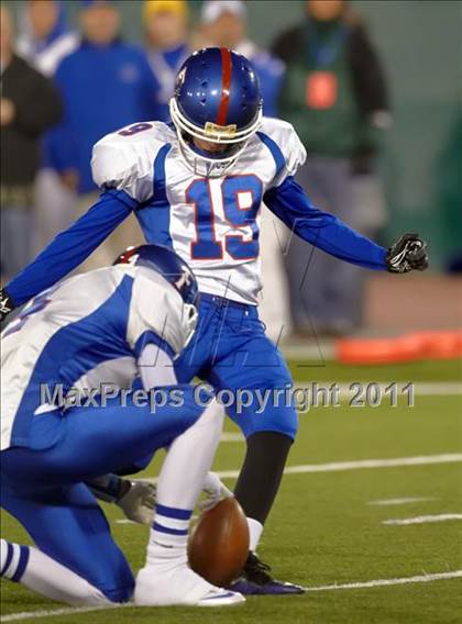 Thumbnail 1 in Folsom vs Vacaville (CIF SJS D2 Final) photogallery.