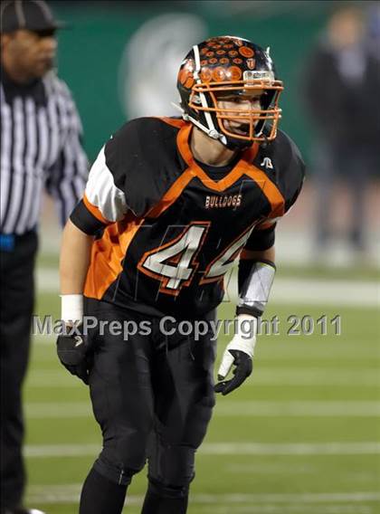 Thumbnail 3 in Folsom vs Vacaville (CIF SJS D2 Final) photogallery.