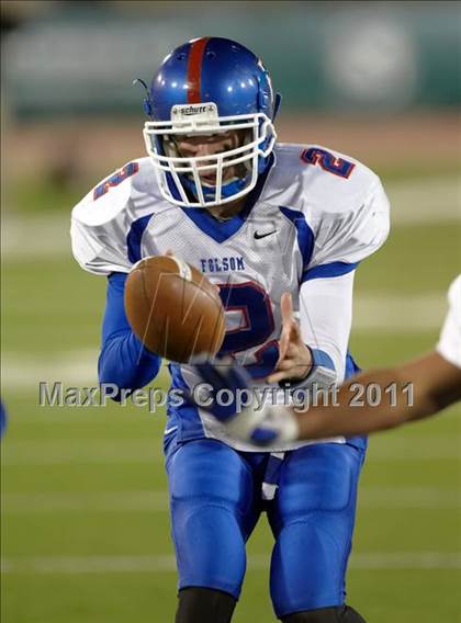 Thumbnail 1 in Folsom vs Vacaville (CIF SJS D2 Final) photogallery.