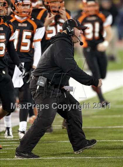 Thumbnail 2 in Folsom vs Vacaville (CIF SJS D2 Final) photogallery.