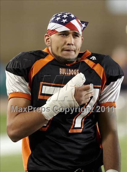 Thumbnail 2 in Folsom vs Vacaville (CIF SJS D2 Final) photogallery.