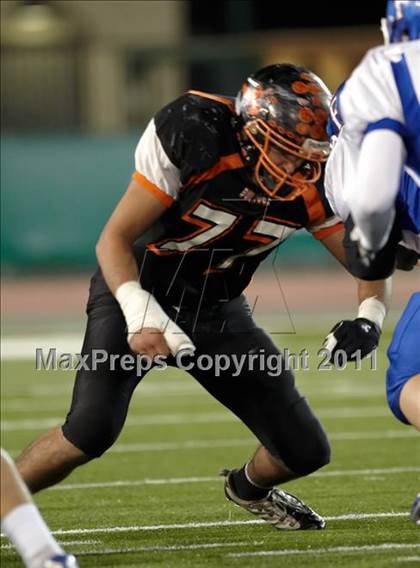 Thumbnail 2 in Folsom vs Vacaville (CIF SJS D2 Final) photogallery.