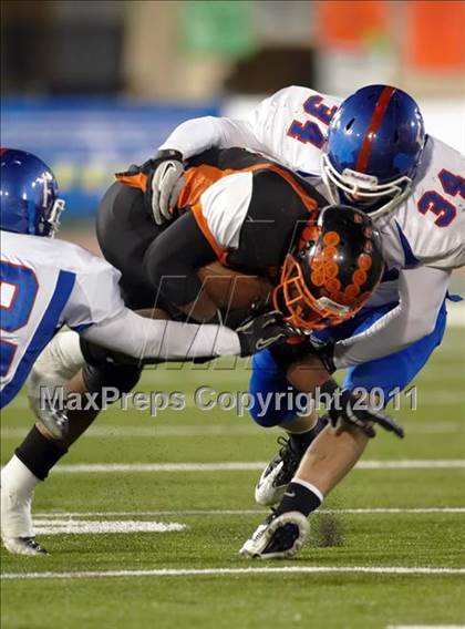 Thumbnail 1 in Folsom vs Vacaville (CIF SJS D2 Final) photogallery.