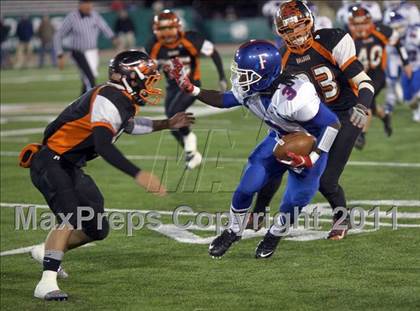 Thumbnail 3 in Folsom vs Vacaville (CIF SJS D2 Final) photogallery.