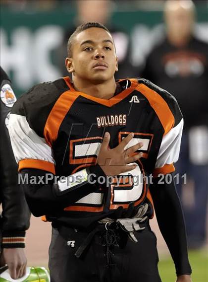 Thumbnail 2 in Folsom vs Vacaville (CIF SJS D2 Final) photogallery.
