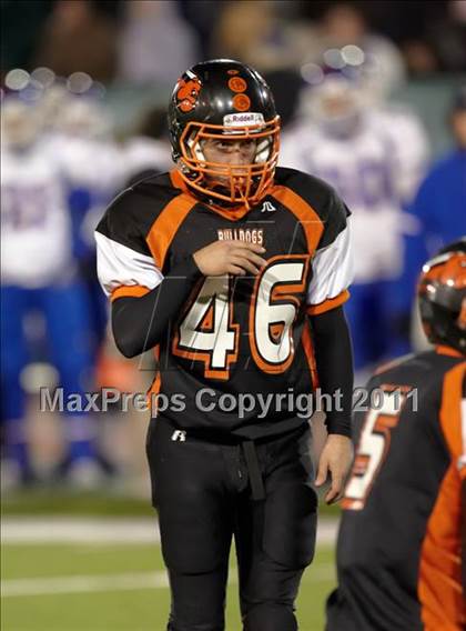 Thumbnail 1 in Folsom vs Vacaville (CIF SJS D2 Final) photogallery.