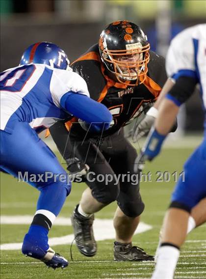 Thumbnail 1 in Folsom vs Vacaville (CIF SJS D2 Final) photogallery.
