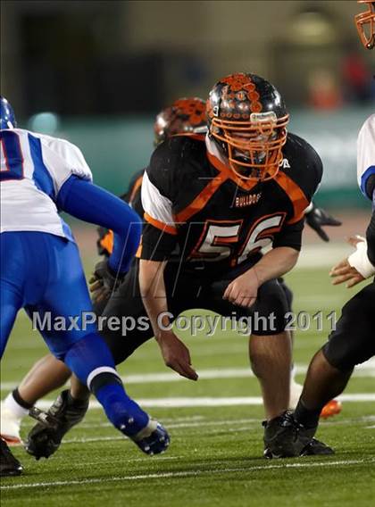 Thumbnail 2 in Folsom vs Vacaville (CIF SJS D2 Final) photogallery.
