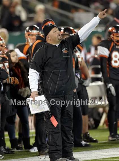 Thumbnail 1 in Folsom vs Vacaville (CIF SJS D2 Final) photogallery.