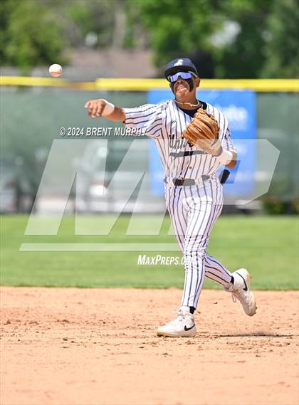 Thumbnail 2 in University vs. Resurrection Christian (CHSAA 3A Fourth Round Consolation) photogallery.