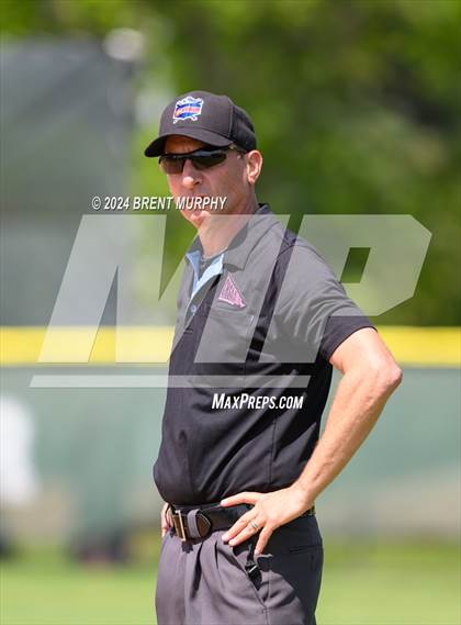Thumbnail 3 in University vs. Resurrection Christian (CHSAA 3A Fourth Round Consolation) photogallery.