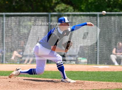 Thumbnail 3 in University vs. Resurrection Christian (CHSAA 3A Fourth Round Consolation) photogallery.