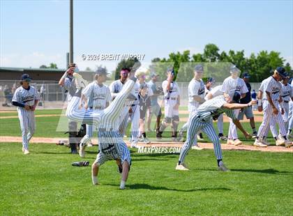 Thumbnail 2 in University vs. Resurrection Christian (CHSAA 3A Fourth Round Consolation) photogallery.