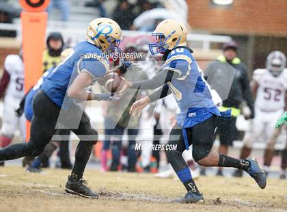 Thumbnail 1 in I.C. Norcom vs Phoebus (VHSL Class 3 Regional Final) photogallery.