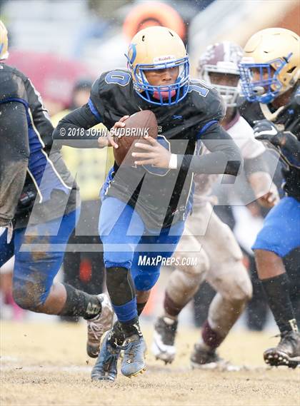 Thumbnail 1 in I.C. Norcom vs Phoebus (VHSL Class 3 Regional Final) photogallery.