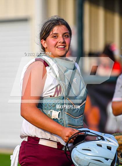 Thumbnail 2 in Burton vs Milano (UIL 2A Reg IV Area Playoff) photogallery.