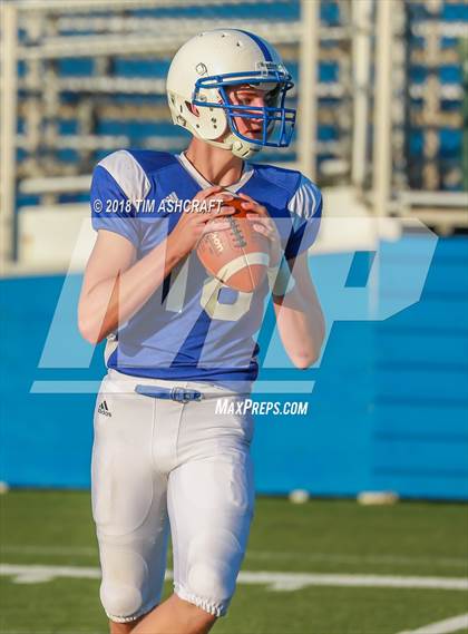 Thumbnail 1 in St. Xavier vs. Beavercreek photogallery.