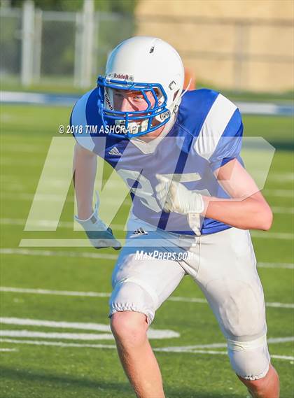 Thumbnail 1 in St. Xavier vs. Beavercreek photogallery.