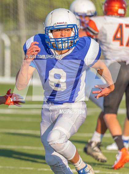Thumbnail 2 in St. Xavier vs. Beavercreek photogallery.