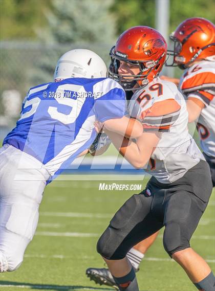 Thumbnail 2 in St. Xavier vs. Beavercreek photogallery.