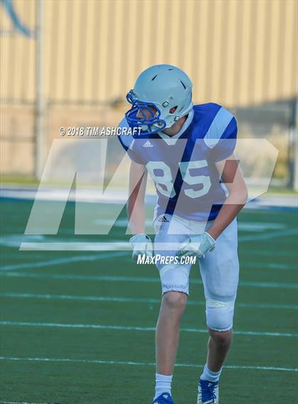 Thumbnail 2 in St. Xavier vs. Beavercreek photogallery.