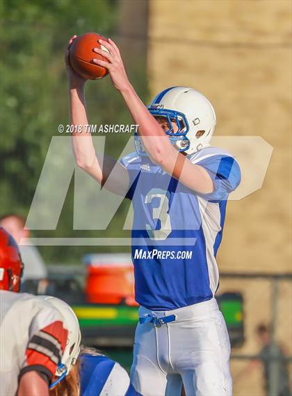 Thumbnail 2 in St. Xavier vs. Beavercreek photogallery.