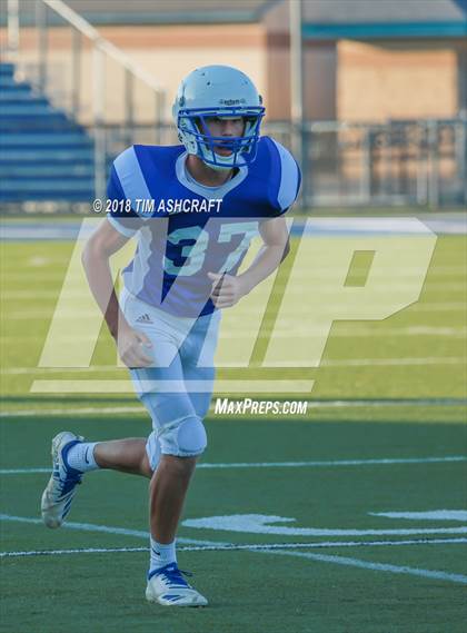 Thumbnail 1 in St. Xavier vs. Beavercreek photogallery.