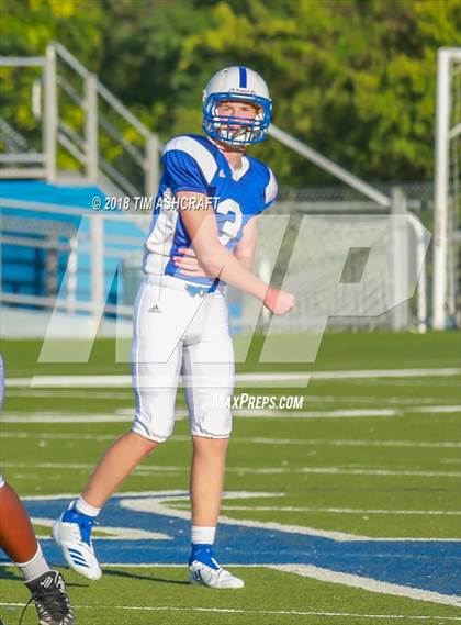 Thumbnail 1 in St. Xavier vs. Beavercreek photogallery.