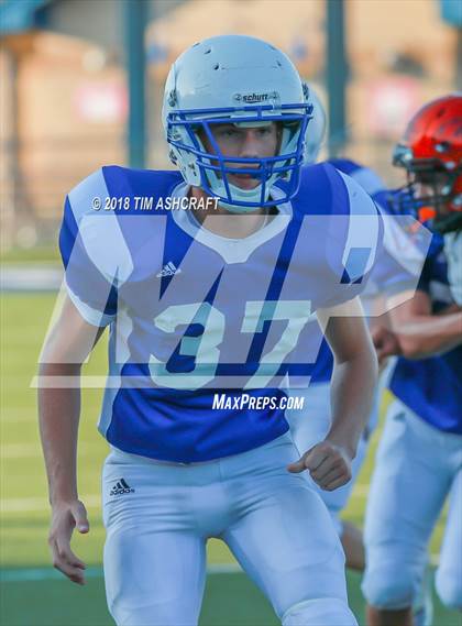 Thumbnail 1 in St. Xavier vs. Beavercreek photogallery.