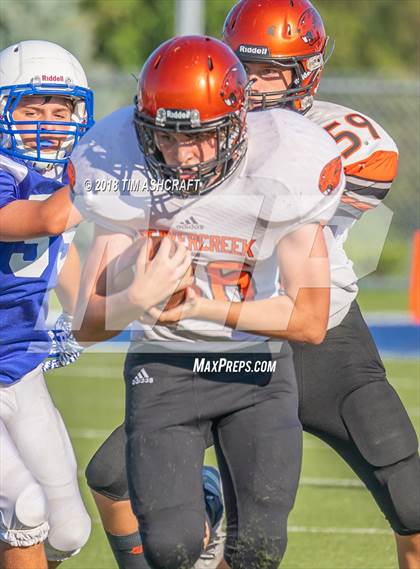 Thumbnail 1 in St. Xavier vs. Beavercreek photogallery.