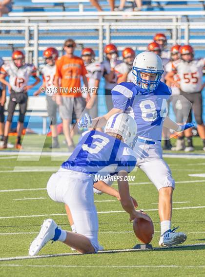 Thumbnail 3 in St. Xavier vs. Beavercreek photogallery.