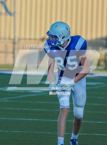 Thumbnail 1 in St. Xavier vs. Beavercreek photogallery.