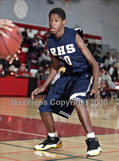 Thumbnail 1 in Castlemont vs. Rosemont (Cordova Classic) photogallery.