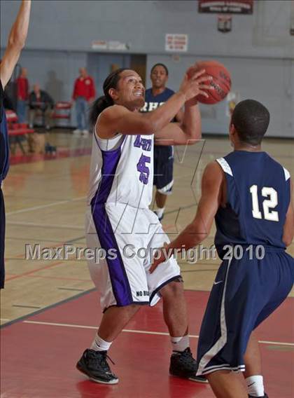 Thumbnail 3 in Castlemont vs. Rosemont (Cordova Classic) photogallery.
