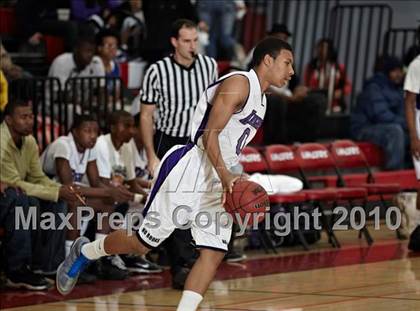 Thumbnail 3 in Castlemont vs. Rosemont (Cordova Classic) photogallery.