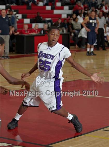 Thumbnail 3 in Castlemont vs. Rosemont (Cordova Classic) photogallery.