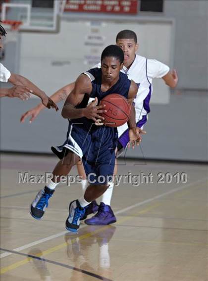 Thumbnail 2 in Castlemont vs. Rosemont (Cordova Classic) photogallery.