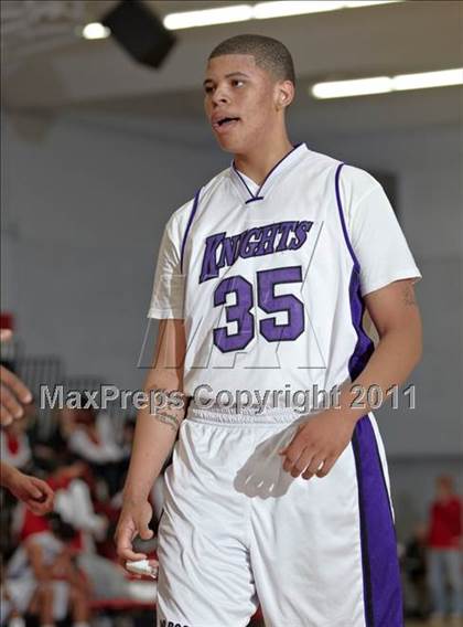 Thumbnail 1 in Castlemont vs. Rosemont (Cordova Classic) photogallery.