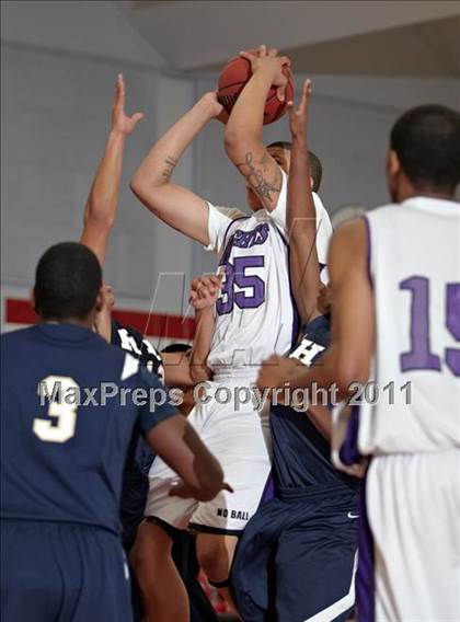 Thumbnail 2 in Castlemont vs. Rosemont (Cordova Classic) photogallery.