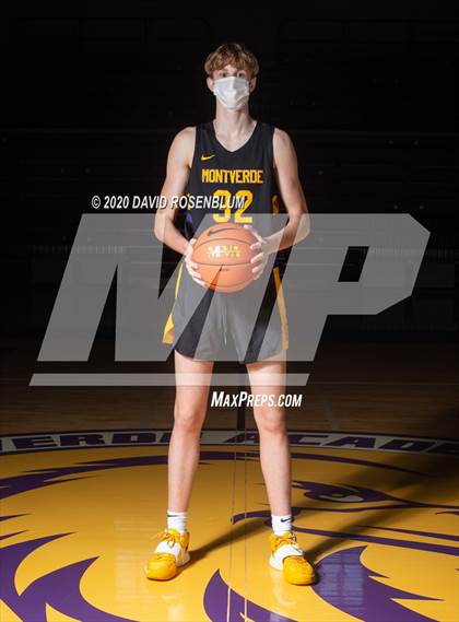 Thumbnail 1 in Montverde Academy (Preseason Photo Shoot) photogallery.