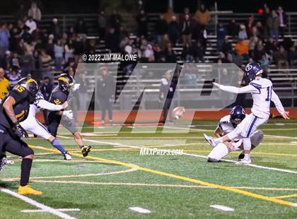 Thumbnail 3 in Wilcox vs. Bellarmine College Prep (CIFCCS D2 Semifinals) photogallery.