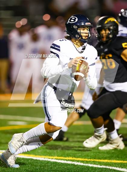 Thumbnail 1 in Wilcox vs. Bellarmine College Prep (CIFCCS D2 Semifinals) photogallery.