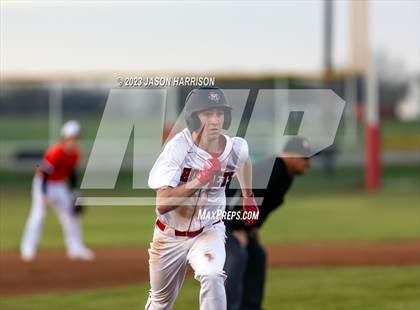 Thumbnail 3 in Nocona @ Muenster photogallery.