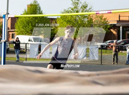 Thumbnail 1 in Stillwater/Greenwich/Berlin-New Lebanon Track Meet photogallery.