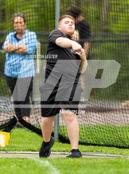 Thumbnail 2 in Stillwater/Greenwich/Berlin-New Lebanon Track Meet photogallery.