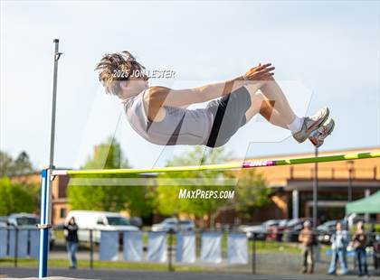 Thumbnail 2 in Stillwater/Greenwich/Berlin-New Lebanon Track Meet photogallery.