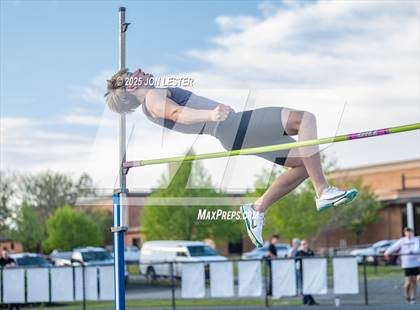 Thumbnail 3 in Stillwater/Greenwich/Berlin-New Lebanon Track Meet photogallery.